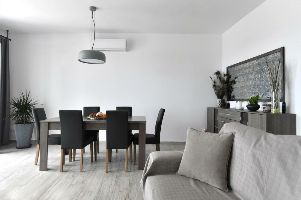Parikias Seaside House Appartement Páros Buitenkant foto